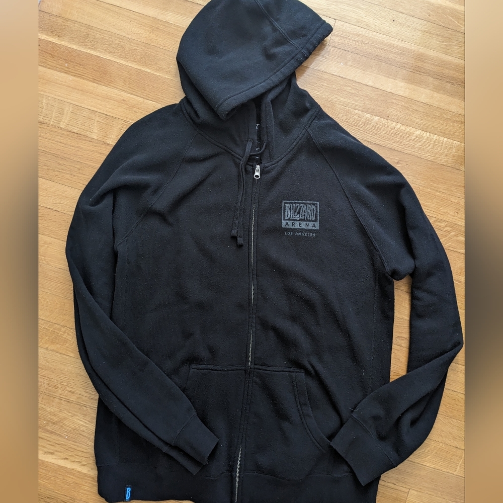 Blizzard Arena LA Black Hoodie. Men's size 2XL.